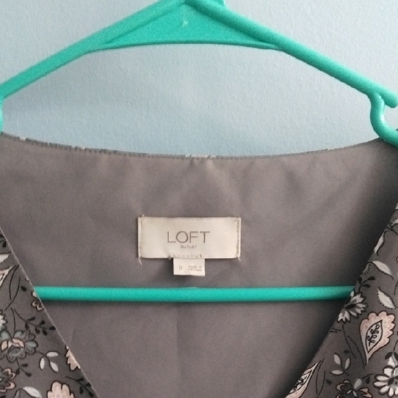 LOFT Dresses & Skirts - LOFT Floral Dress